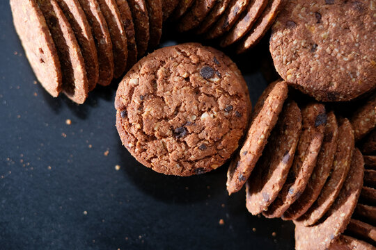 Changes of biscuit texture when it reach expired date