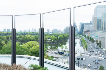 Fototapeta premium ビルの上から見た交差点と日比谷濠