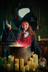 Naklejka premium Sparkling Potion Lesson