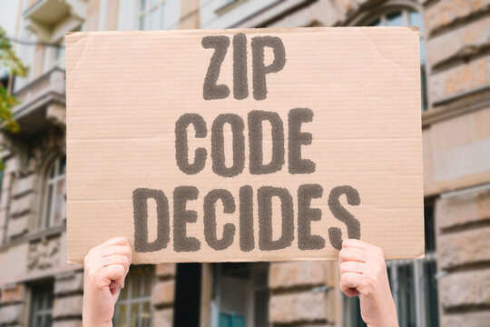 "Zip Code Decides" Geographic location determines the nutritional quality of available food options. GEOGRAPHIC. LOCATION. NUTRITIONAL. QUALITY. OPTIONS.
