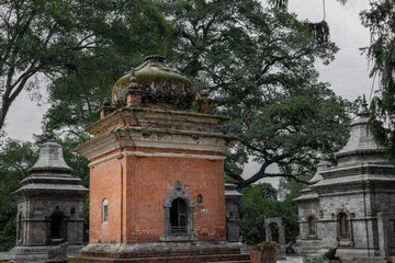 Obraz premium Ancient Stone Shrines at Pashupatinath kathmandu nepal