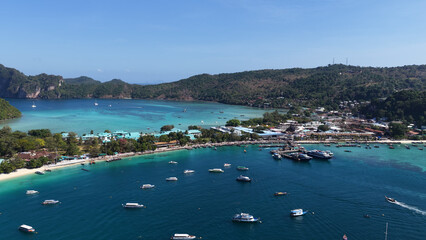 Aerial View of Phi Phi Island Bay with Boats and Tropical Coastline © blueringmedia