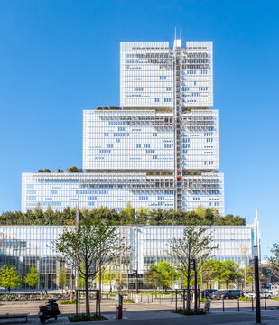 Paris, France - April 7, 2026: Front view of the "Tribunal de Paris" (Courthouse of Paris) housed in a 38 storeys, 160 metres high building by italian architect Renzo Piano, achieved in 2017.