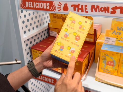 KUALA LUMPUR, MALAYSIA - FEB 01, 2026: Hand holding Pop Mart  We are Twinkle Twinkle Blind box showing the varieties.