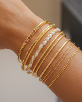 gold-plated bracelet, zirconium oxides, zircon bracelet, gold jewelry, fashion bracelet, women jewelry, elegant bracelet, luxury accessory, sparkling jewelry, stylish bracelet, trendy jewelry, cubic 