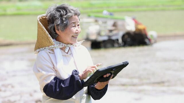 タブレットで管理するスマート農業（ソリューションイノベーター）