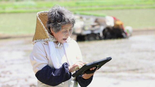 タブレットで管理するスマート農業（ソリューションイノベーター）
