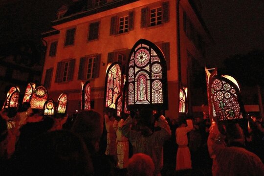 Bearer of the Iffelen at the traditional Klausjagen, Klaus parade 2023, St. Nicholas custom, K&uuml;ssnacht am Rigi, Canton Schwyz, Switzerland