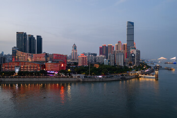 Naklejka premium Night view of Wuhan, Hubei, China's city skyline and landmarks