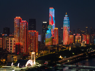 Obraz premium Night view of Wuhan, Hubei, China's city skyline and landmarks