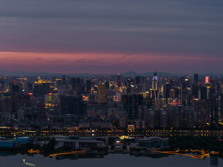 Obraz premium Night view of Wuhan, Hubei, China's city skyline and landmarks