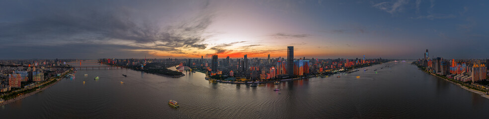 Fototapeta premium Night view of Wuhan, Hubei, China's city skyline and landmarks