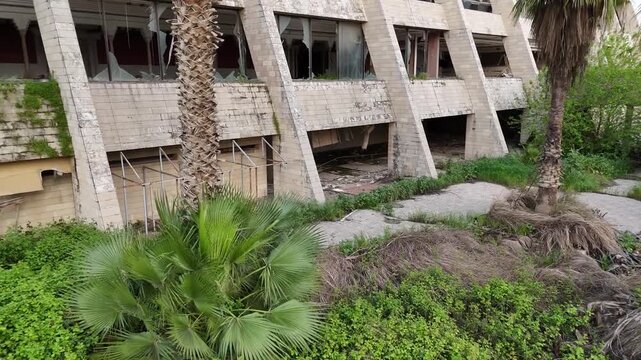 Nineveh Oberoi Hotel: Luxury riverside Mosul hotel blending heritage, elegance, comfort, and hospitality.