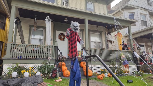 American Suburban Spook: An Elaborate Halloween Display on a Scranton, Pennsylvania Front Porch