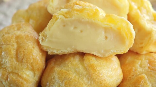  an &eacute;clair or cream puff.