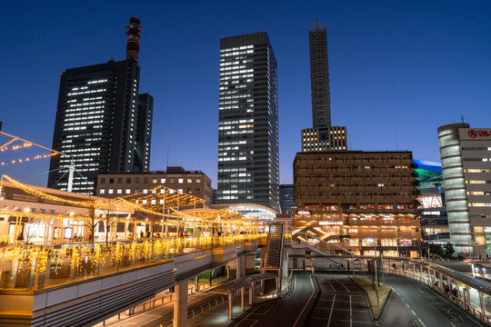 さいたま新都心の高層ビル群と夜景
Night View of Skyscrapers in Saitama Shintoshin, Japan
