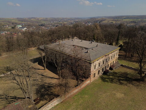 Aerial flight in Spring, Pilica Palace drom drone
