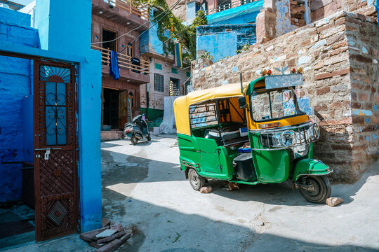 street view of jaipur city, india