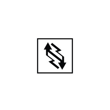 Square with two opposing zigzag arrows in black