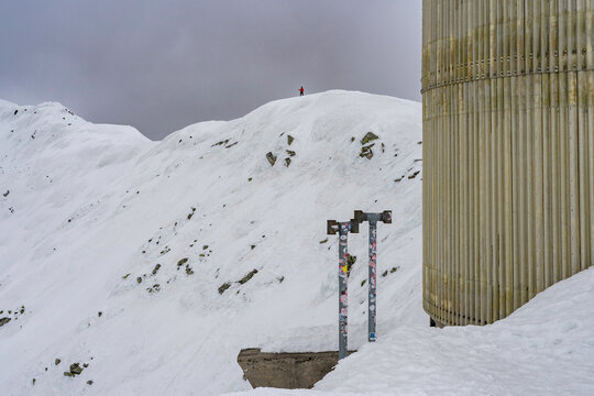 A skier goes to the top and then descends the mountain on virgin snow. Off-piste skiing from Gaustetoppen.