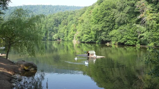 Lake Parz in Armenia