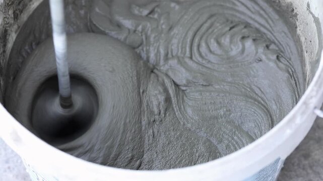 mixer in a bucket for mixing putty