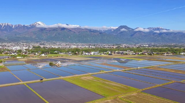 安曇野市」の写真素材 | 5,663件の無料イラスト画像 | Adobe Stock