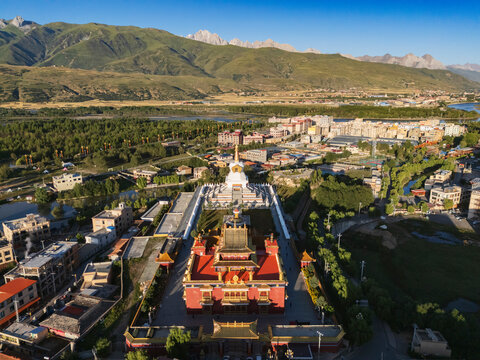 View of a Zhu De Commander in Chief & WushiGeda Living Buddha Memorial at Sunrise
Garze, Sichuan Province, Kham Tibet,