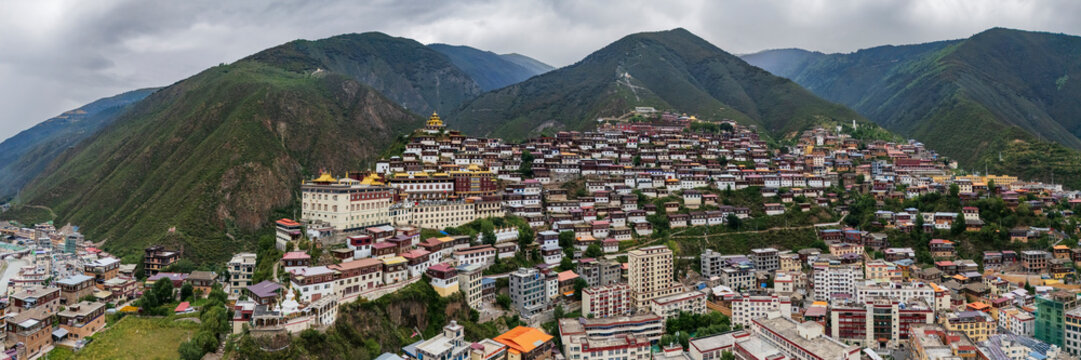 Elevated View of Baiyu Monastery
Baiyu, Sichuan Province, Kham Tibet,