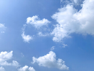 Fototapeta premium blue sky high abstract shape outdoor group of white clouds background in summer gradient light beauty background. beautiful bright cloud and calm fresh wind air