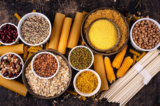 Different sources of carbs in food