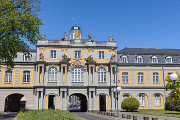 Durchfahrt durch das Koblenzer Tor in Bonn © thosti57