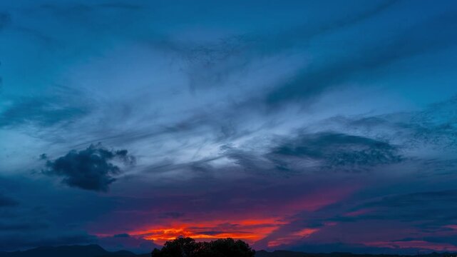 lapsodetiempo atardecer elche alicante espa&ntilde;a