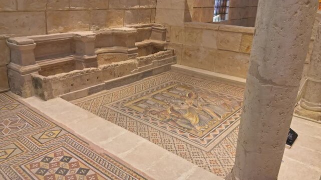 High-quality 4K cinematic footage of the ancient Roman Achilles (Akhilleus) mosaic in Zeugma. A masterpiece depicting the hero among Lycomedes' daughters at the world-famous museum in Turkey.