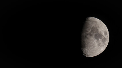 moon © __PHOTODESIGN__