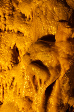 Walk through the stalactite caves of Sorek