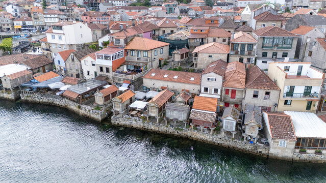 Combarro h&oacute;rreo architecture by the r&iacute;a de pontevedra