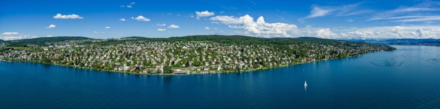 Zollikon Sommer Weit Panorama