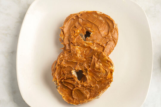 peanut butter blue berry bagels