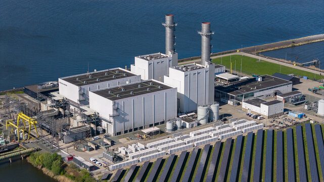 Battery Storage at Maxima Power Plant.