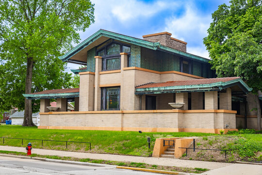 Dana Thomas House by Frank Lloyd Wright in Springfield
