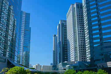高層ビル　オフィス街 © Ray Park Stock Photo