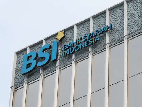 Yogyakarta 9 May 2026, Bank Syariah Indonesia BSI Building Exterior With Blue Sky Background