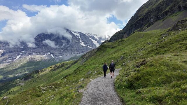 Peaceful Alpine Nature and Hiking Scenery in Switzerland