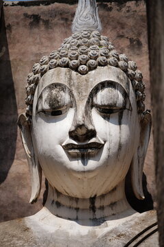 Phra Achana, the ancient seated Buddha statue inside the mandapa of Wat Si Chum, Sukhothai, Thailand.