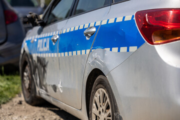 Wypadek radiowozu policyjnego pościg za sprawcą. © FotoDax