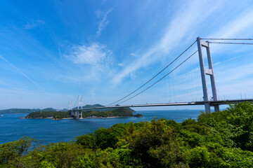糸山公園から望む来島海峡大橋と瀬戸内海の絶景 © ibuki