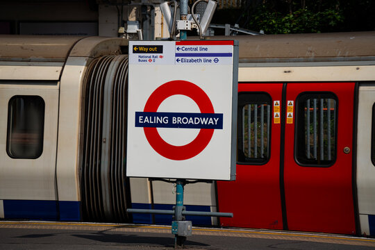 Ealing Broadway Underground Station Platform Roundel Sign, Central Line, Elizabeth Line Sign, West London, England, UK - May 2026