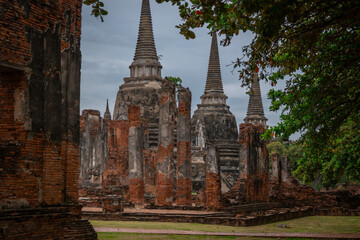 Obraz premium View of Wat Phra Si Samphet, a temple in the city of Ayuthaya, Thailand