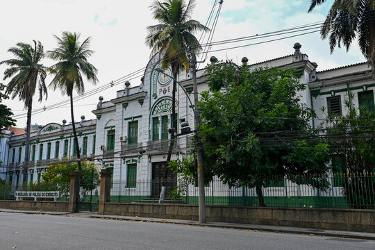 RIO DE JANEIRO, BRAZIL - MAIO 10: The facade of the 1st Army Police Battalion building stands behind a metal fence and palm trees along a paved street on Maio 10, 2026 in Rio de Janeiro, Brazil.